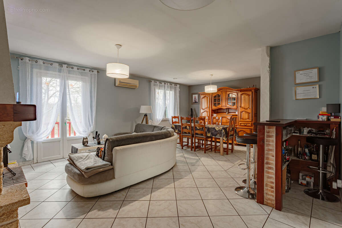 Maison à USTARITZ