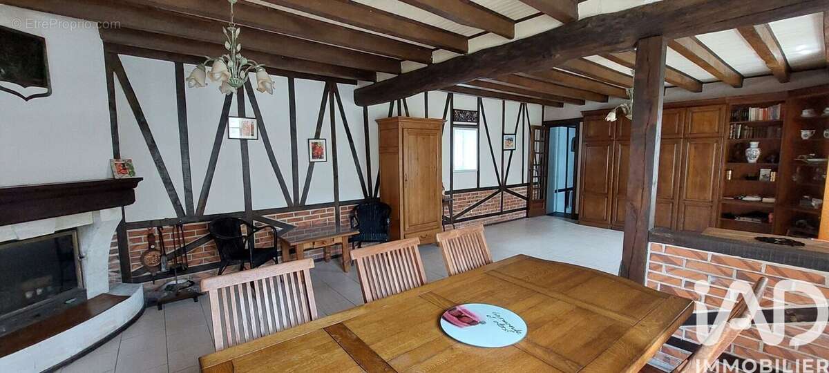 Maison 113 m² à Nouans-Les-Fontaines  - photo 3