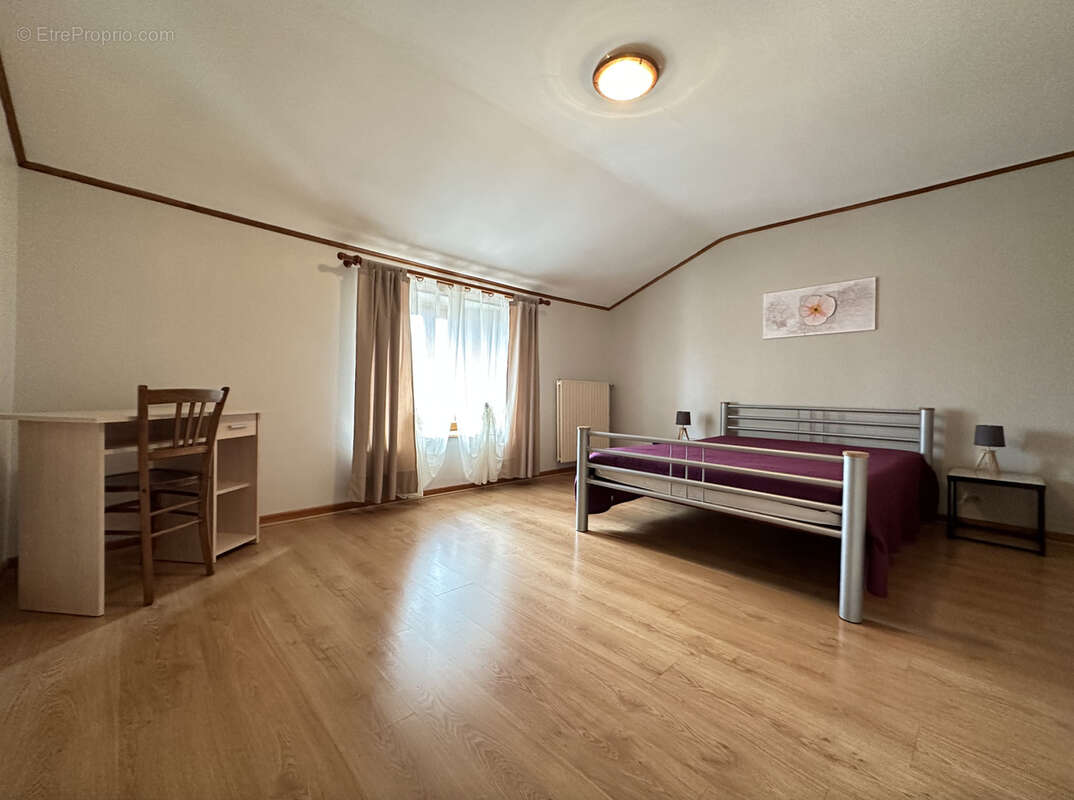 Appartement à VITTEL