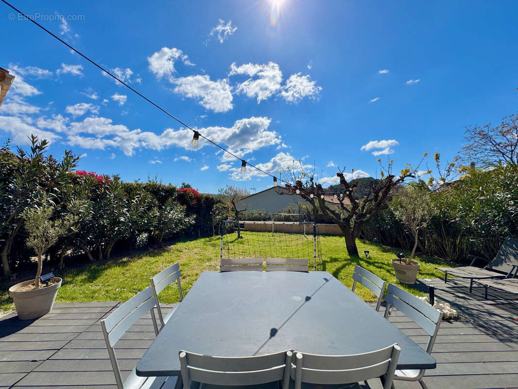 Maison à VAISON-LA-ROMAINE