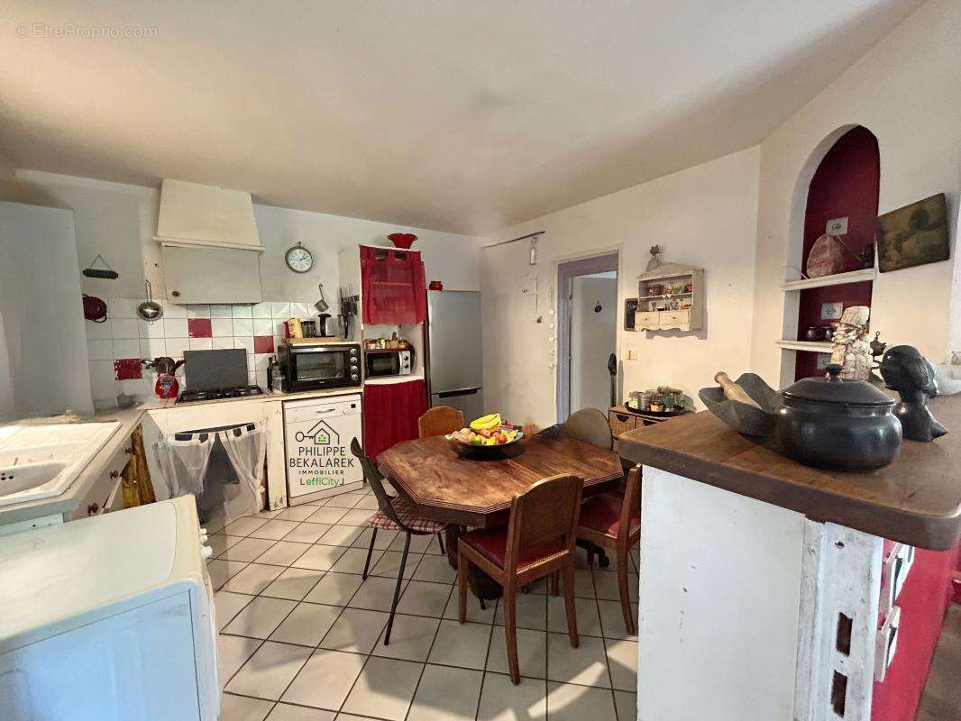 Maison à CHATEAU-ARNOUX-SAINT-AUBAN