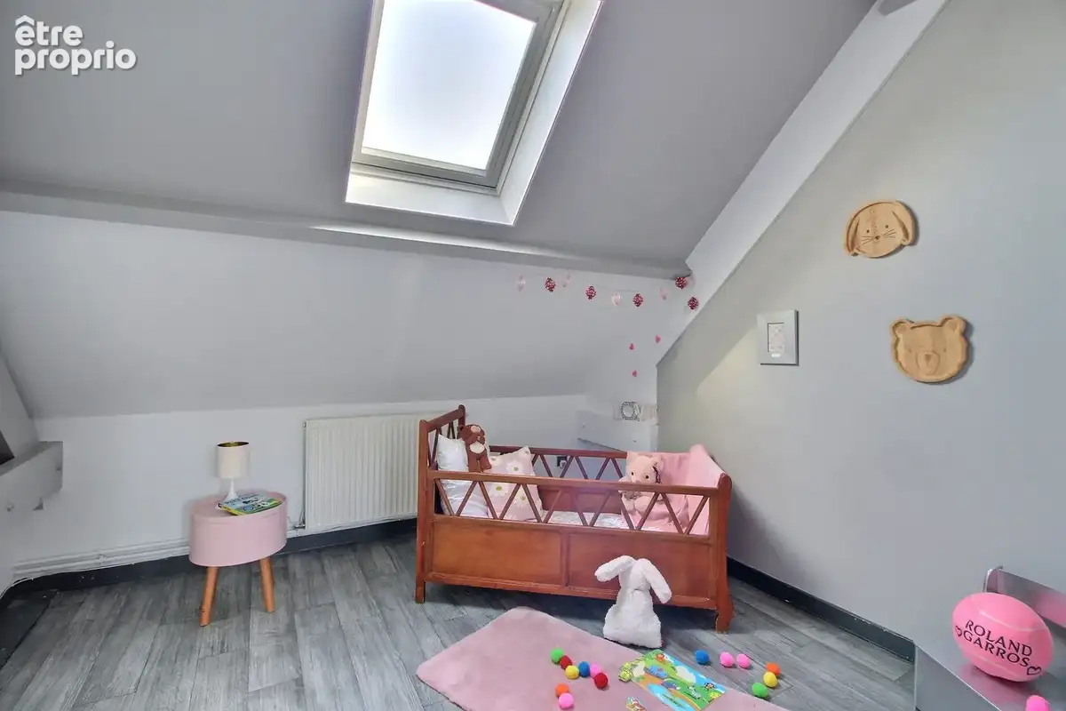 Pavillon avec piscine et jacuzzi ,4 chambres  - photo 16