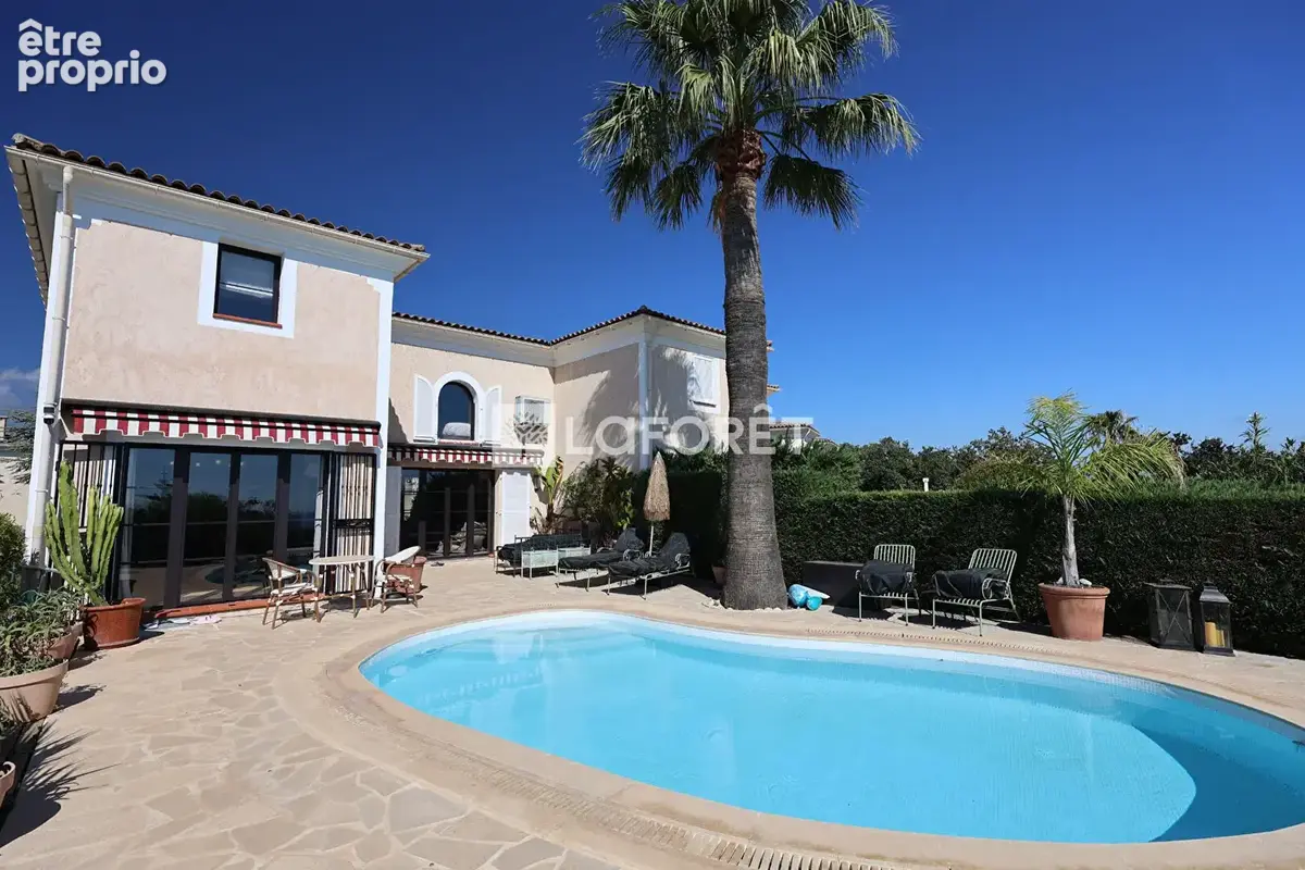 Maison Villeneuve-loubet 4 pièce(s) 129 m2 - photo 2