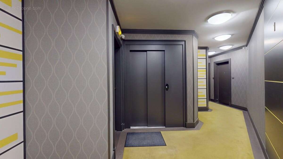 Appartement à SAINT-MAUR-DES-FOSSES
