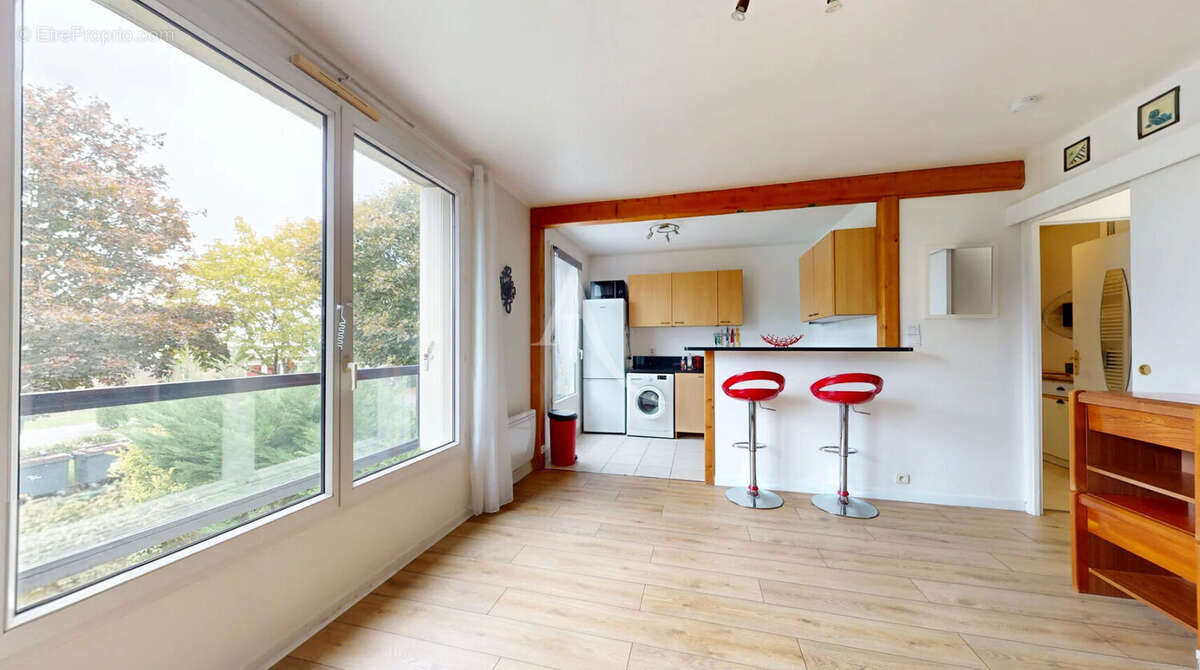 Appartement à LA QUEUE-EN-BRIE