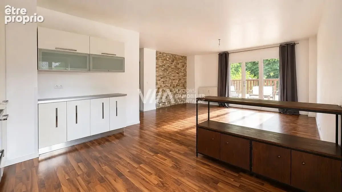 Photo Appartement à Saint-Nizier-Du-Moucherotte au prix de 359 000€