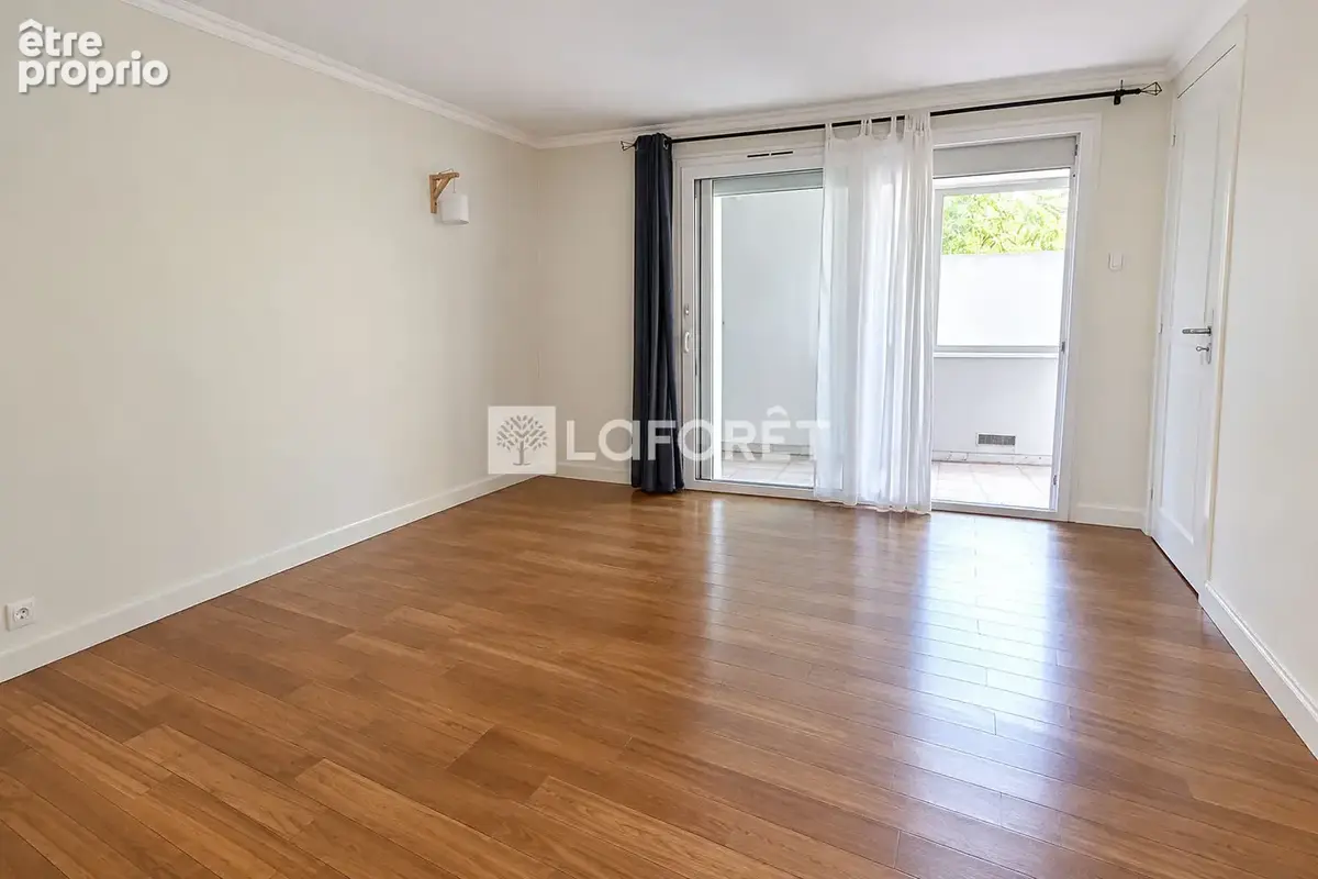 Maison Nanterre 7 pièce(s) 191 m2 - photo 7