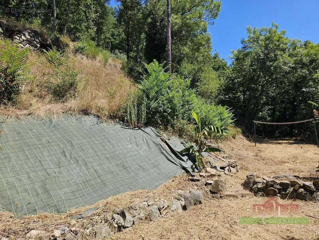 VIENNE, Villa T4 de 104 m² avec terrain de 3000 m² - photo 4