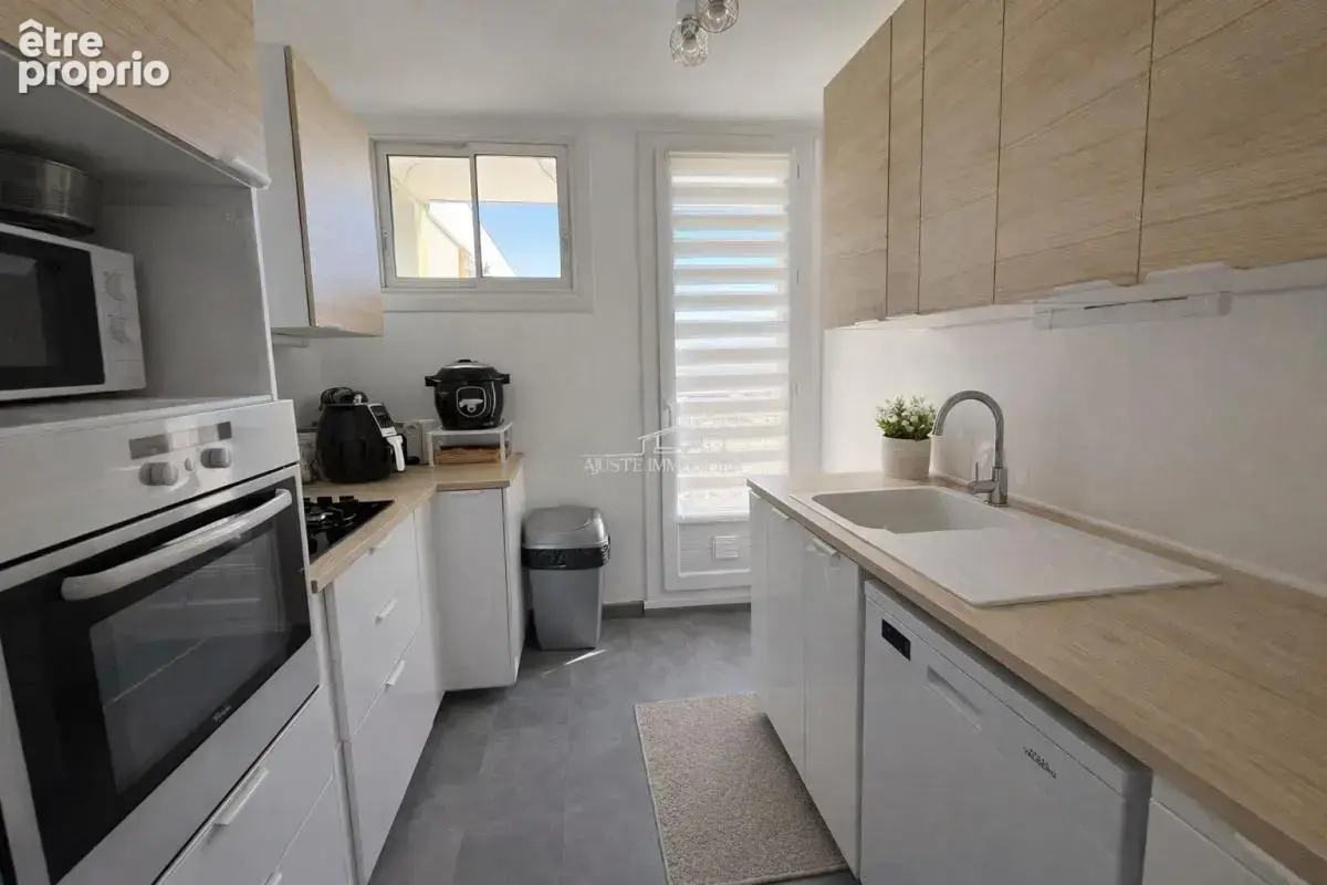 Appartement Marignane T3/4 pièces 75.72 m2 - photo 2
