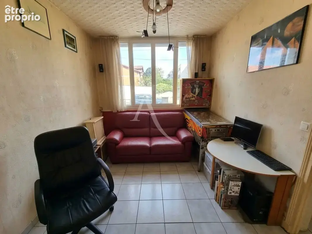 Investisseurs ou premier achat ! f2  (25m²) à forte rentabilité & proche toutes commodités au pavillon-sous-bois ! - photo 2