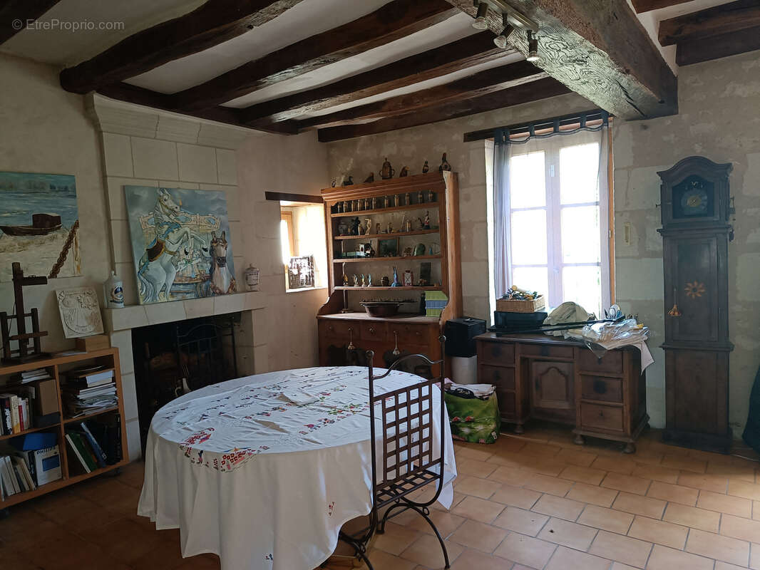 Maison à BENAIS