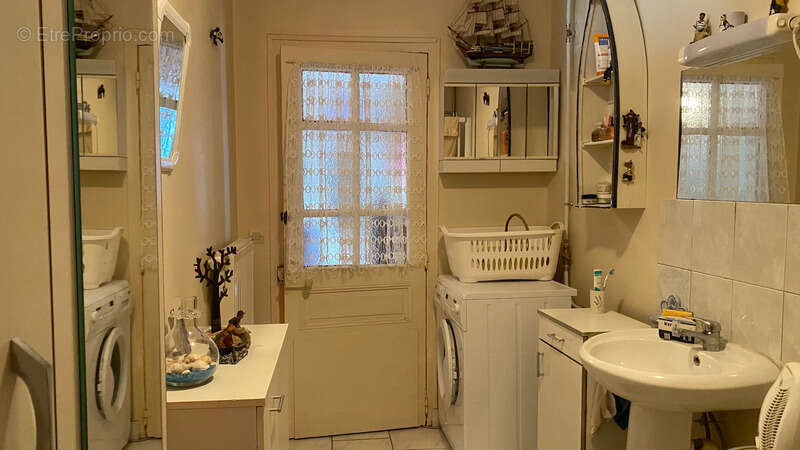 Immeuble à vendre ANNAY LA COTE (89)- Un Ensemble de 5 appartements loués-Jardin - photo 6