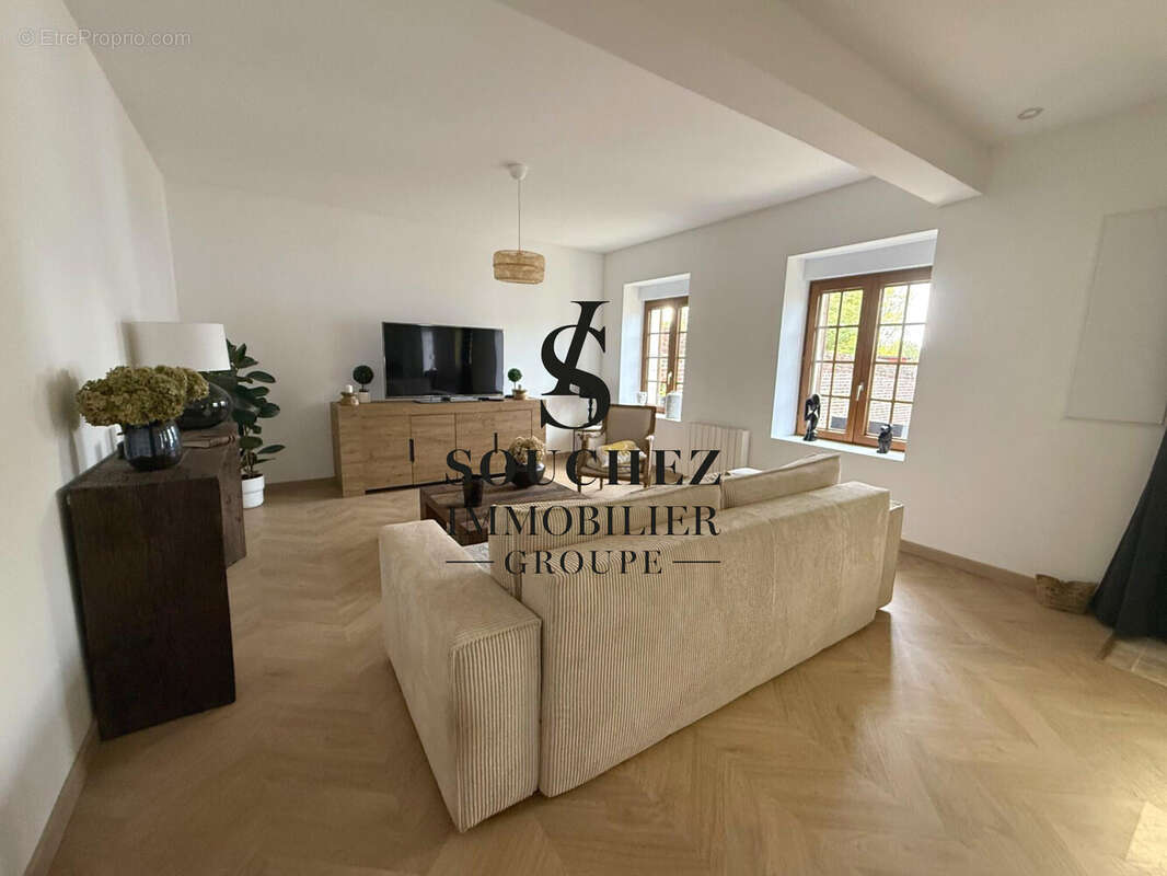 Maison à ANZIN-SAINT-AUBIN