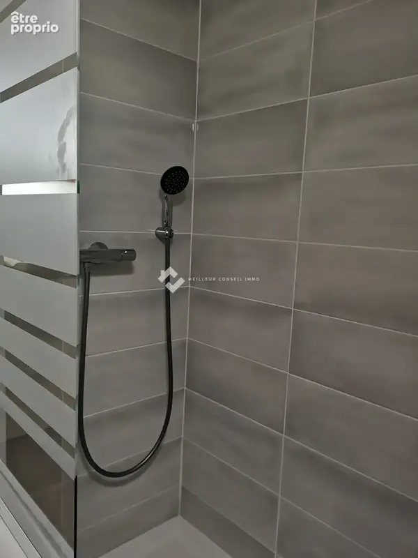 Maison 128 m² à Crepy-En-Valois  - photo 8