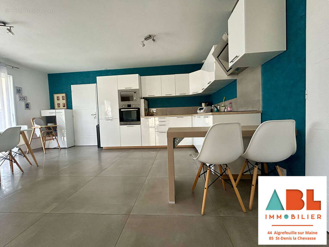 Maison à BELLEVILLE-SUR-VIE