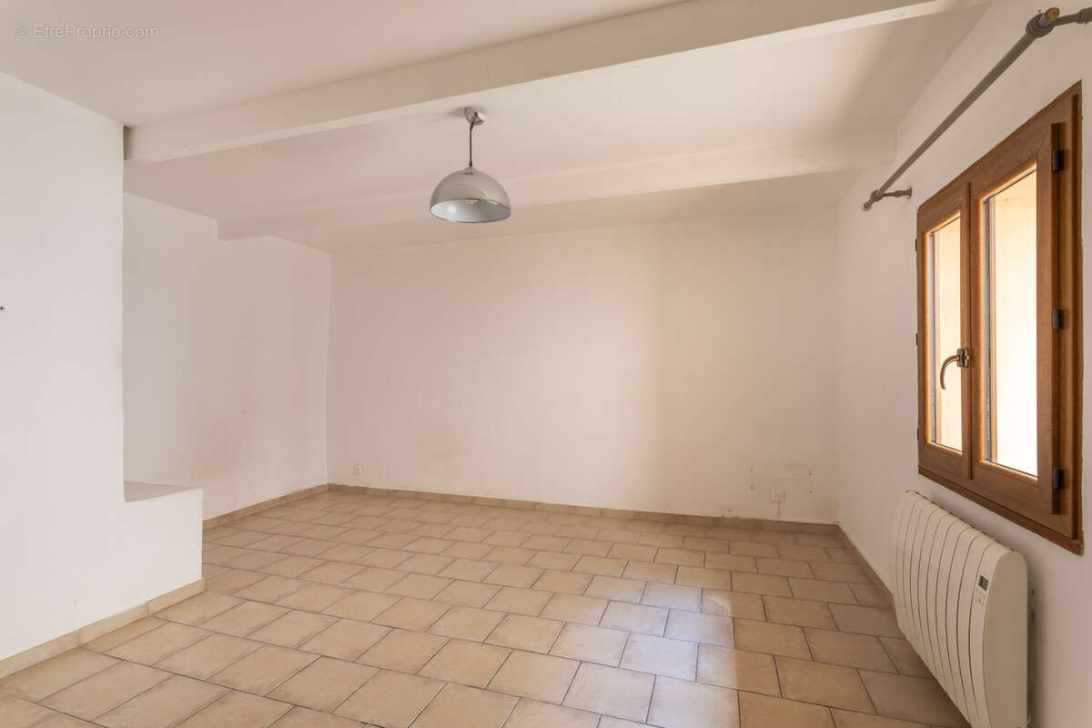 Maison à BOUC-BEL-AIR