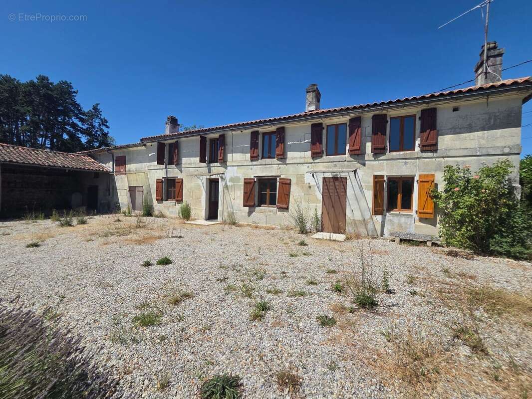 Maison 132 m² à Champmillon  - photo 3