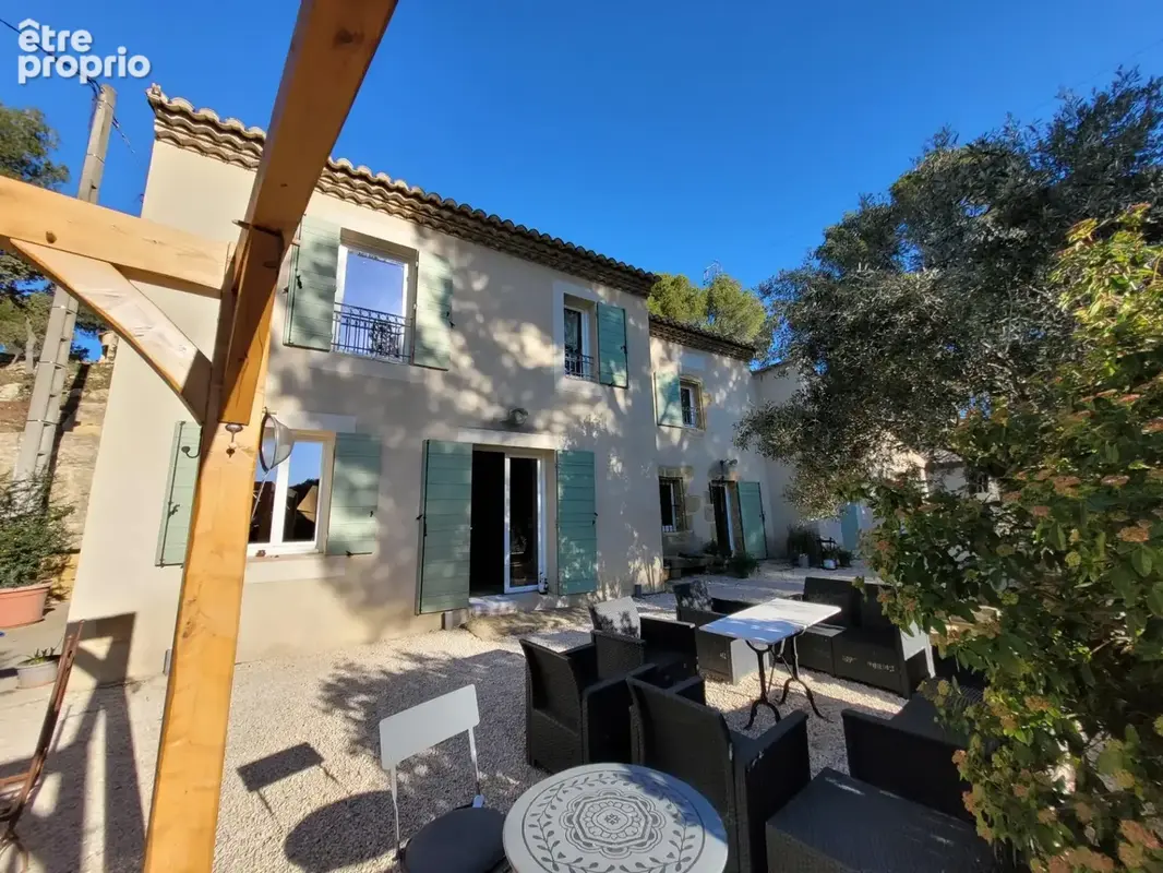 Dpt Bouches du Rhône (13), à vendre proche de  Salon-de-Provence maison P7 - photo 10