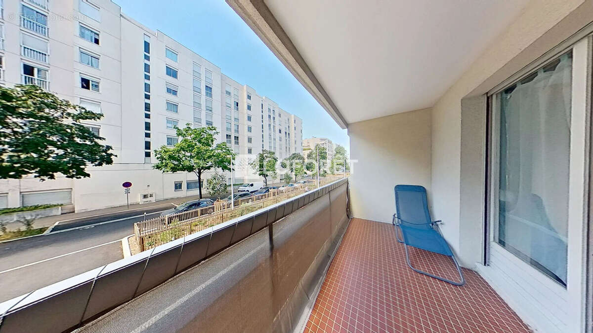 Appartement à LYON-8E