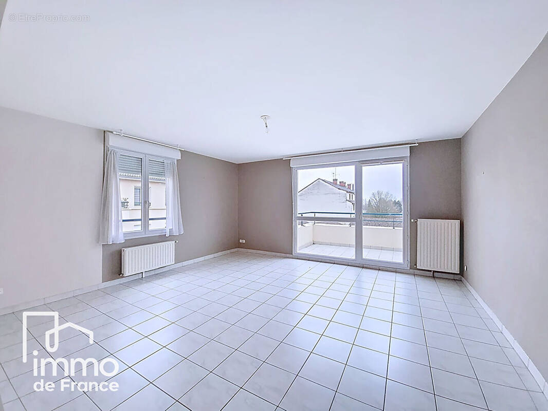 Appartement à MEXIMIEUX