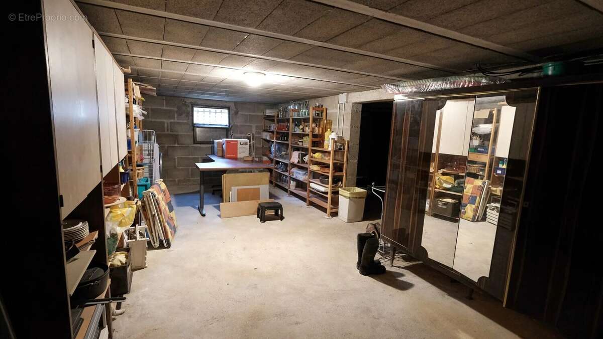 Maison à DUN-SUR-GRANDRY