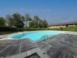 Appartement à RAMONVILLE-SAINT-AGNE