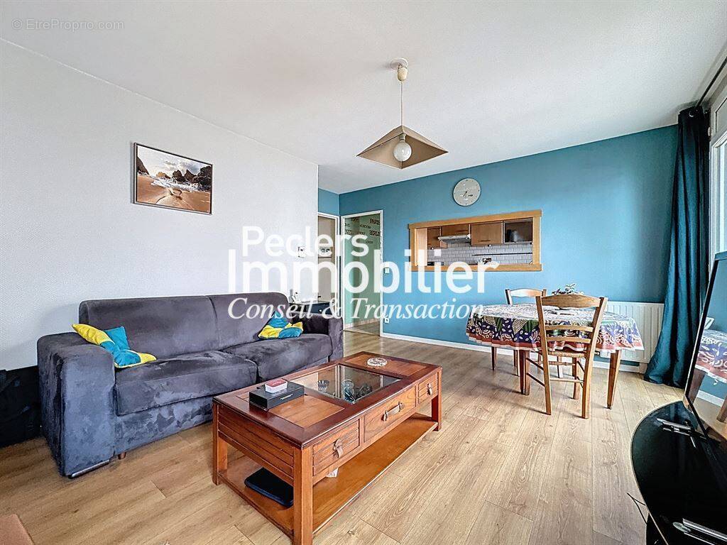 Appartement à NANTERRE