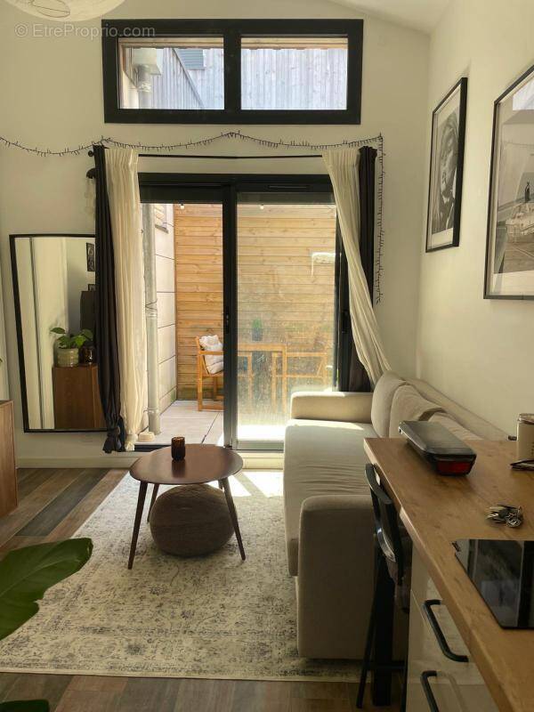 Appartement à BORDEAUX