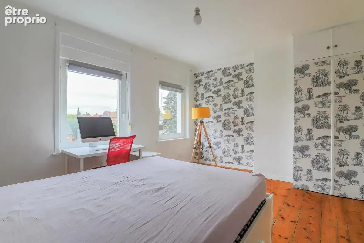 Maison de 8 pièces de 177 m² à Loos - photo 6