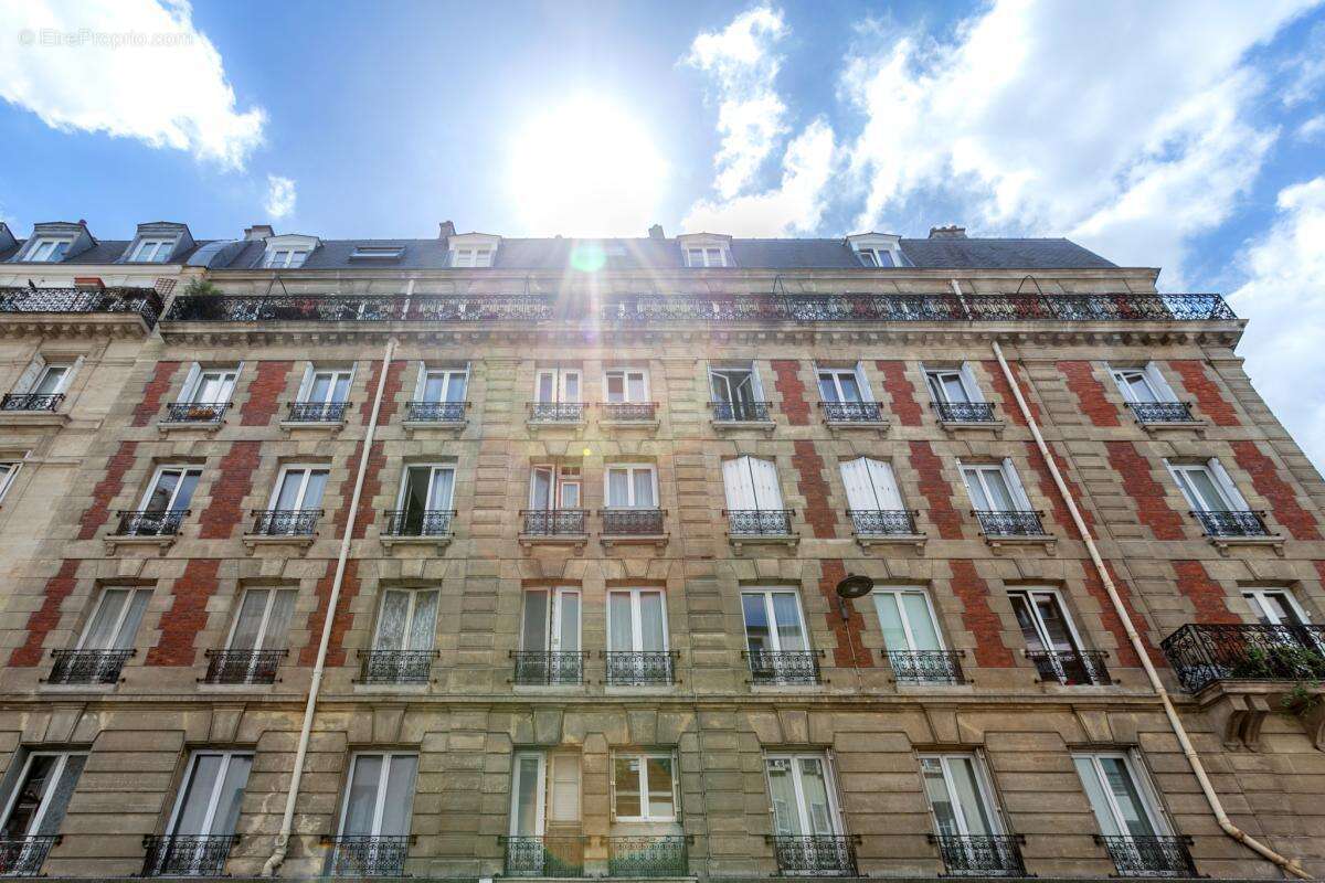 Paris 15e   Rare appartement 2/3 pièces lumineux au coeur du - photo 10