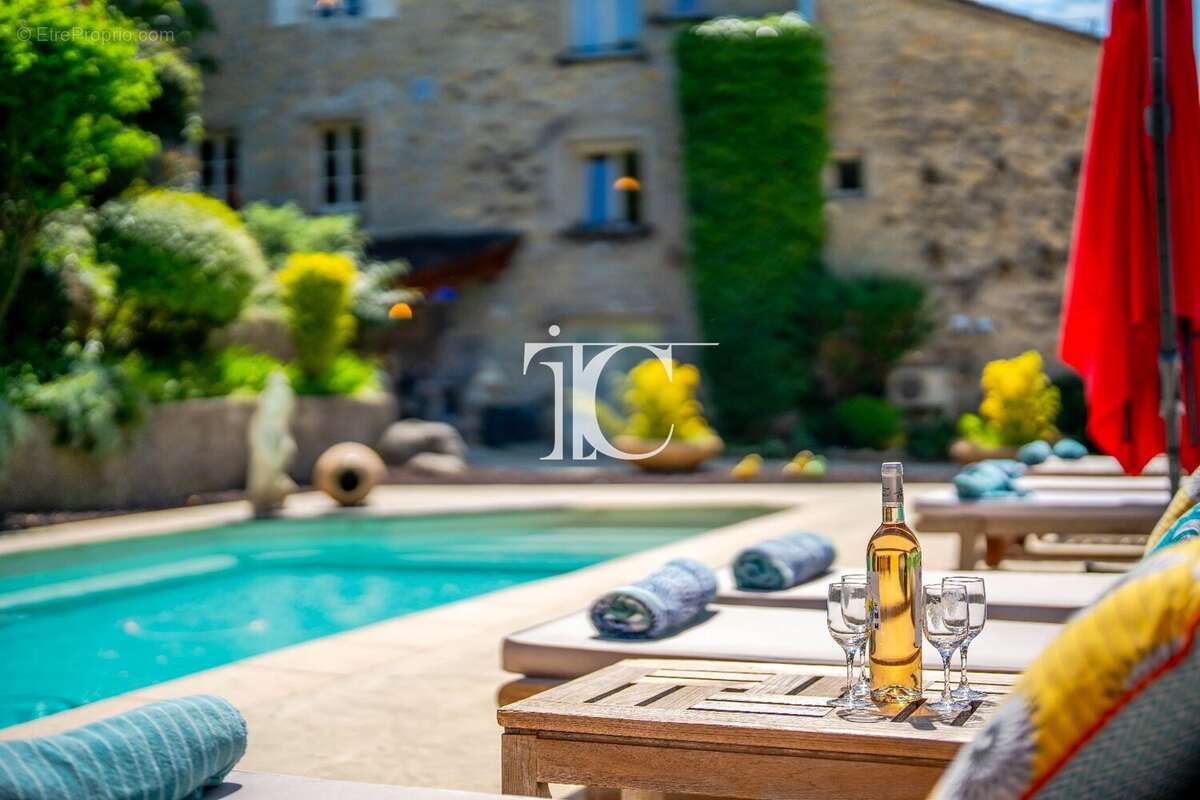 L'ame d'une bastide, le confort moderne  390 m² habitables, jardin de 3 000 m² - photo 6