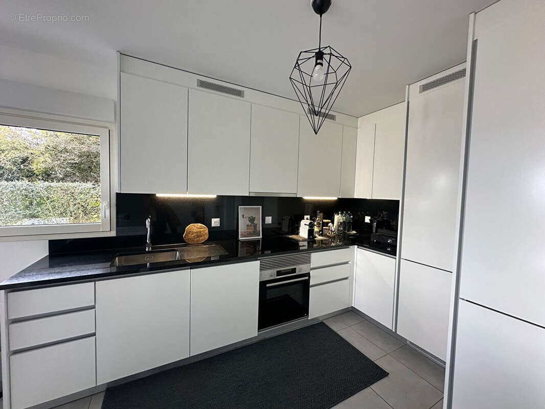 Appartement à VETRAZ-MONTHOUX