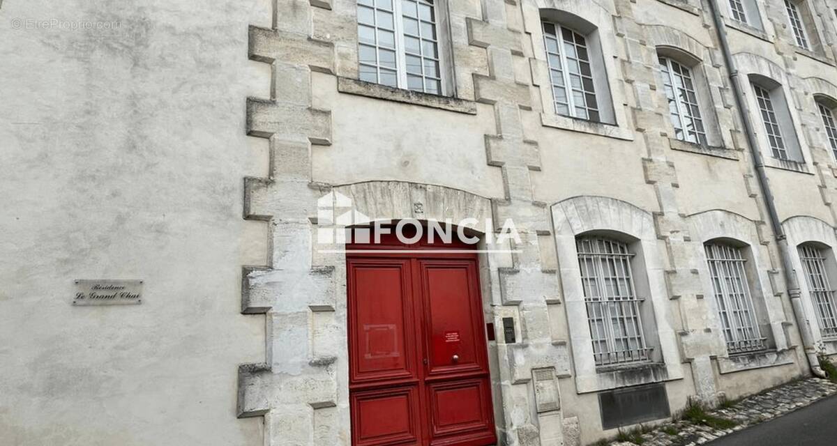 Appartement à COGNAC