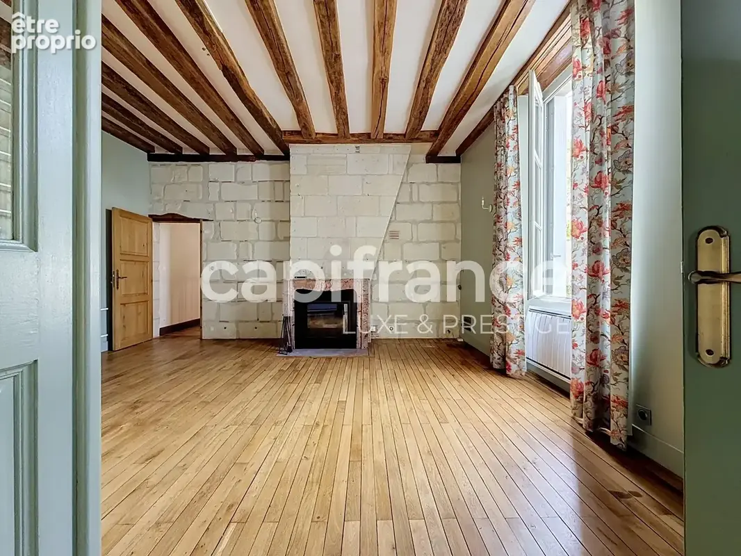 Appartement 167 m2 avec rez-de-jardin et parking, tout proche de Tours - photo 2