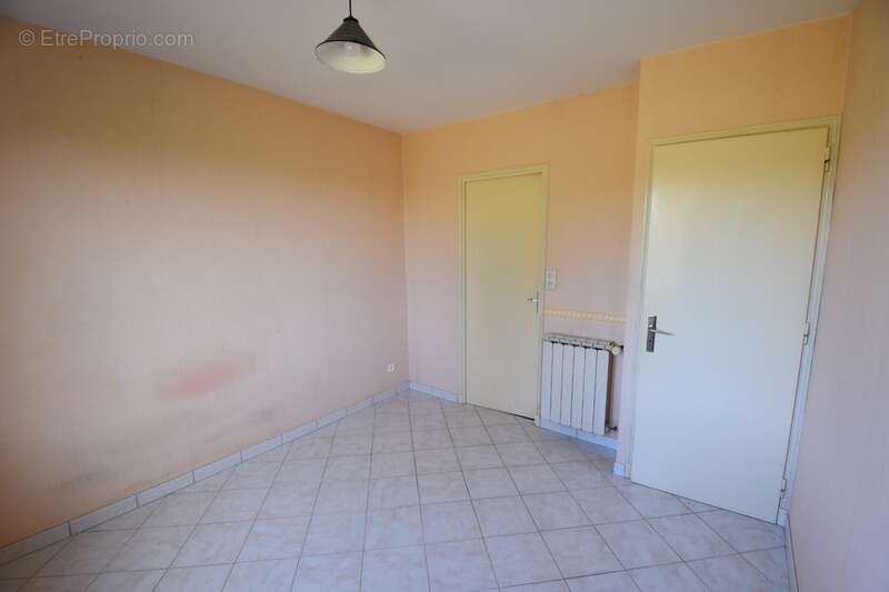 Maison à vendre 4 pièces GARNAT SUR ENGIEVRE (03) - photo 7