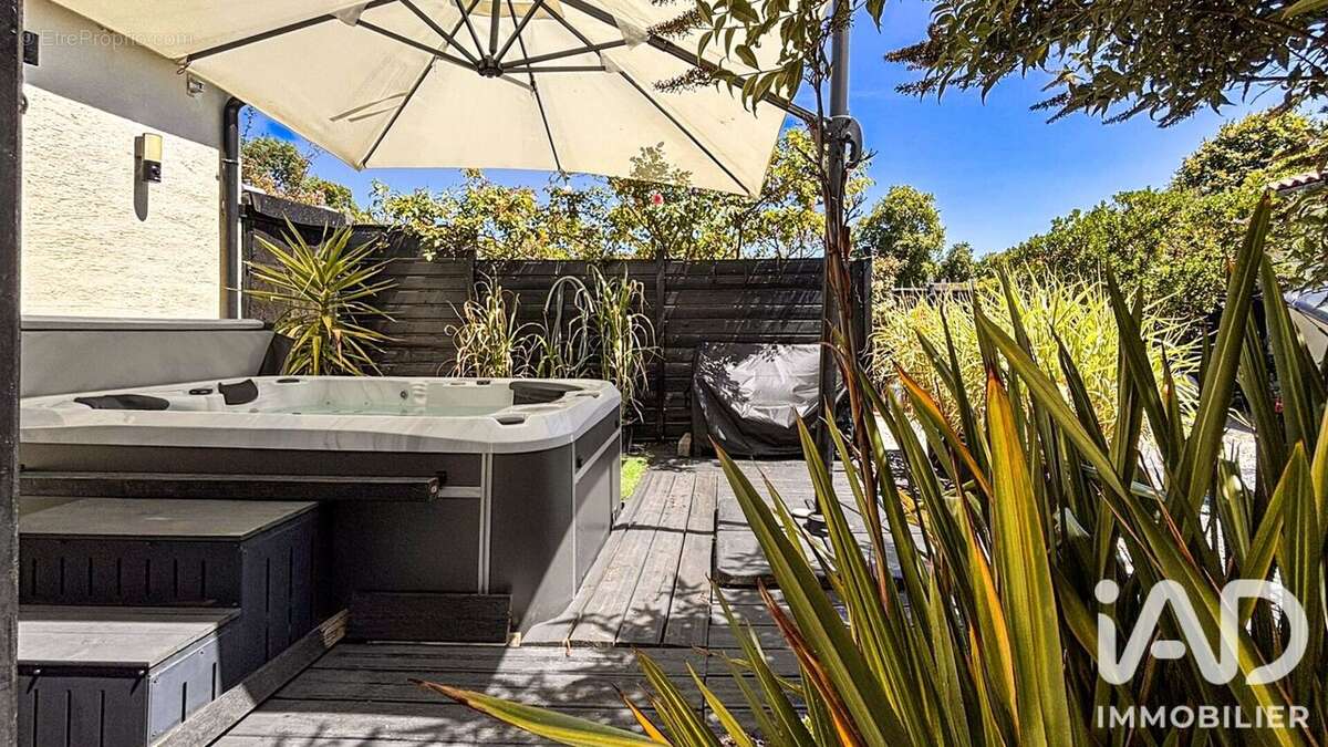 Maison 155 m² à Fontcouverte  - photo 6