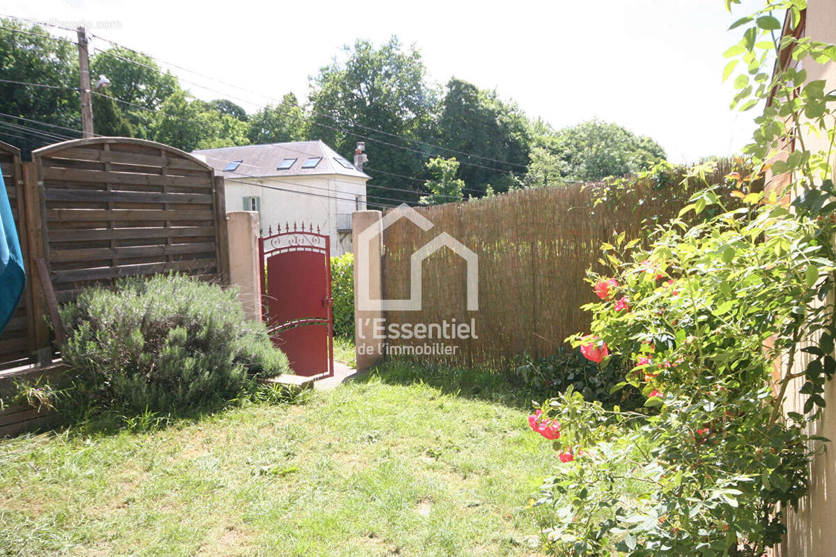 Appartement à EVECQUEMONT