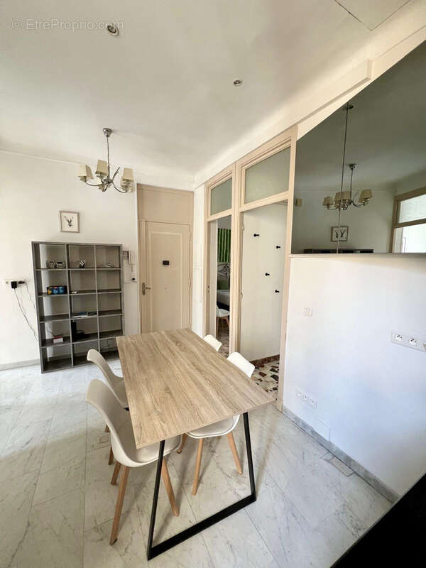 Appartement à BEAUSOLEIL