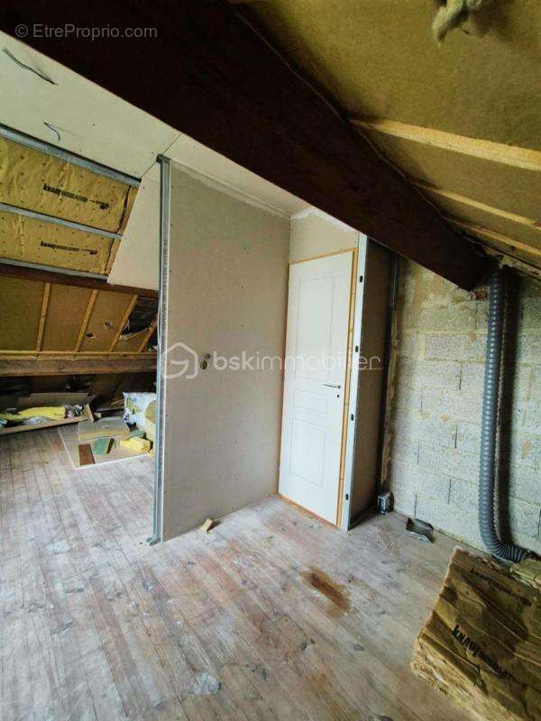 Maison à MARTAINNEVILLE