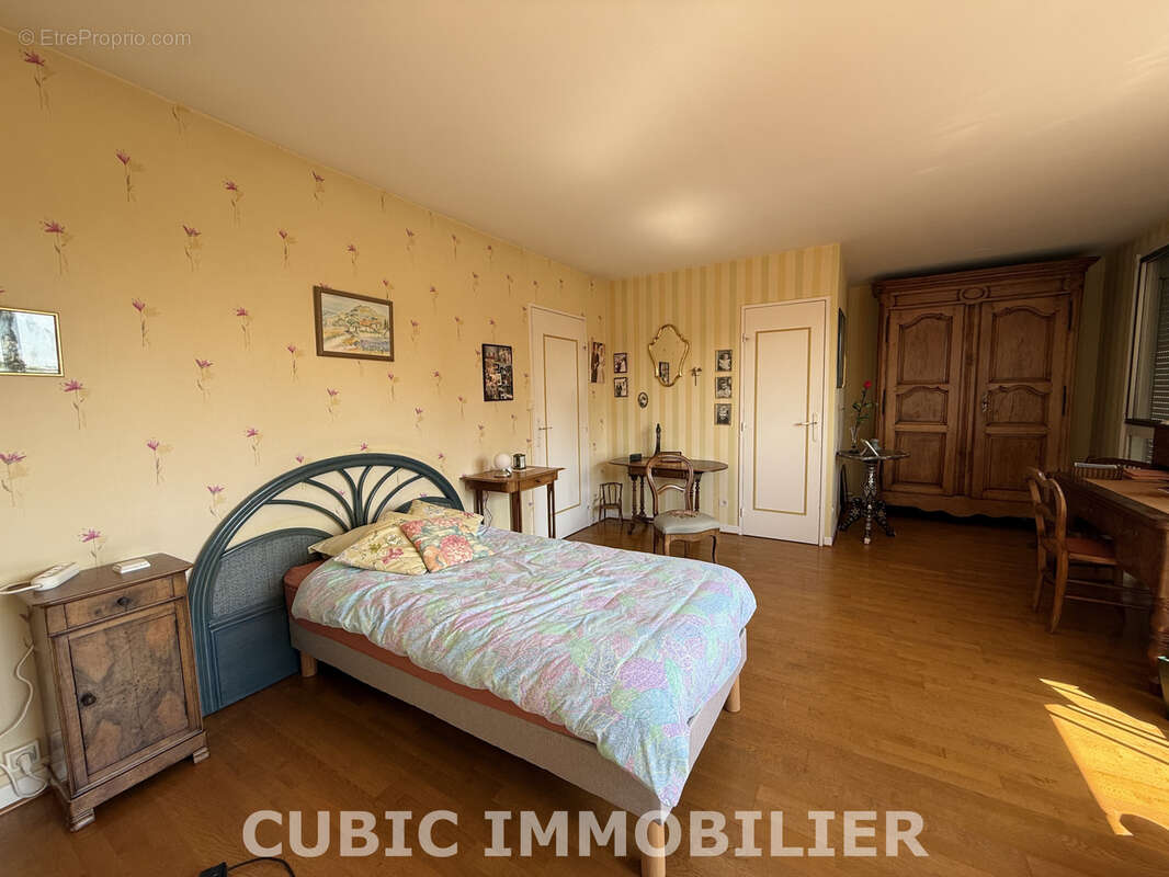 Appartement à VILLEFRANCHE-SUR-SAONE