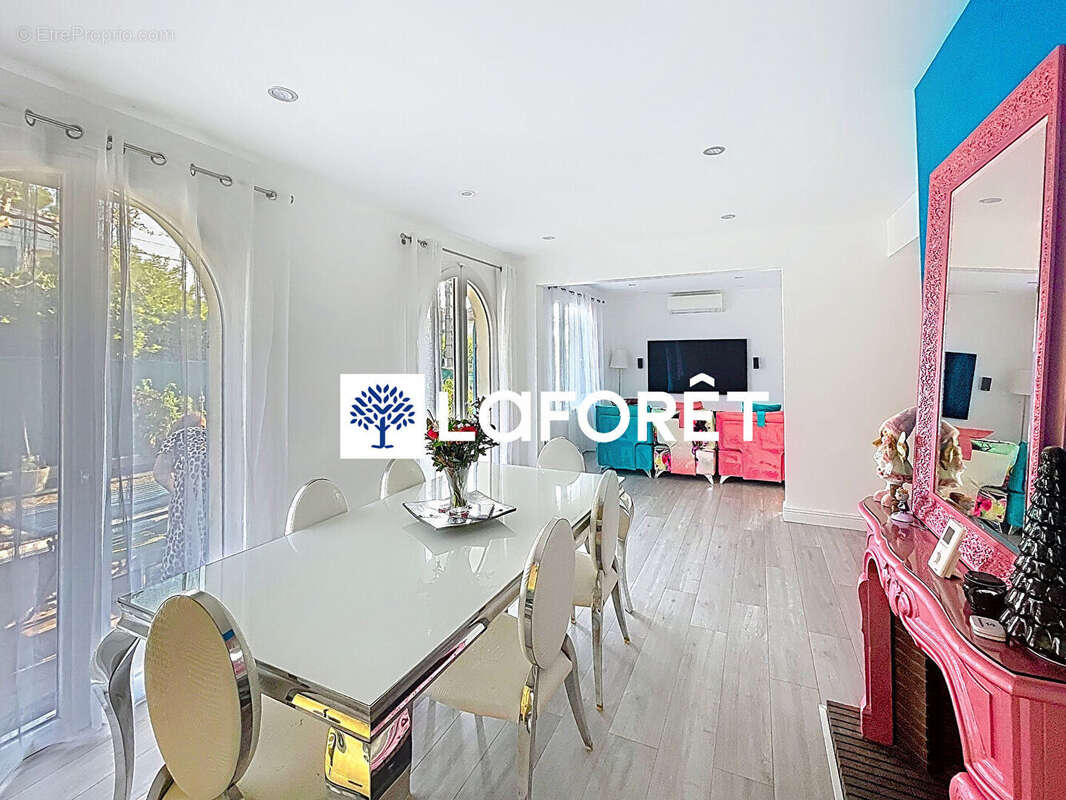 Maison à CAGNES-SUR-MER