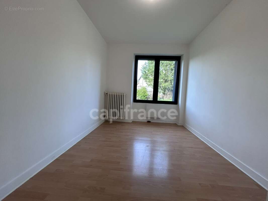 Maison à vendre 5 pièces CORGNAC SUR L'ISLE (24) - photo 15