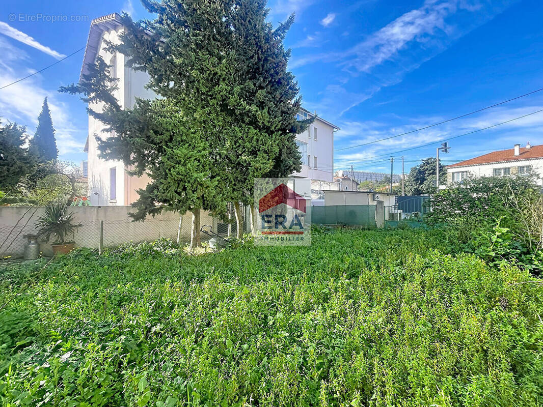 Appartement à MARSEILLE-13E