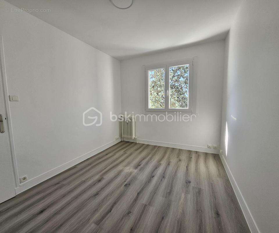 Appartement à FONTAINE