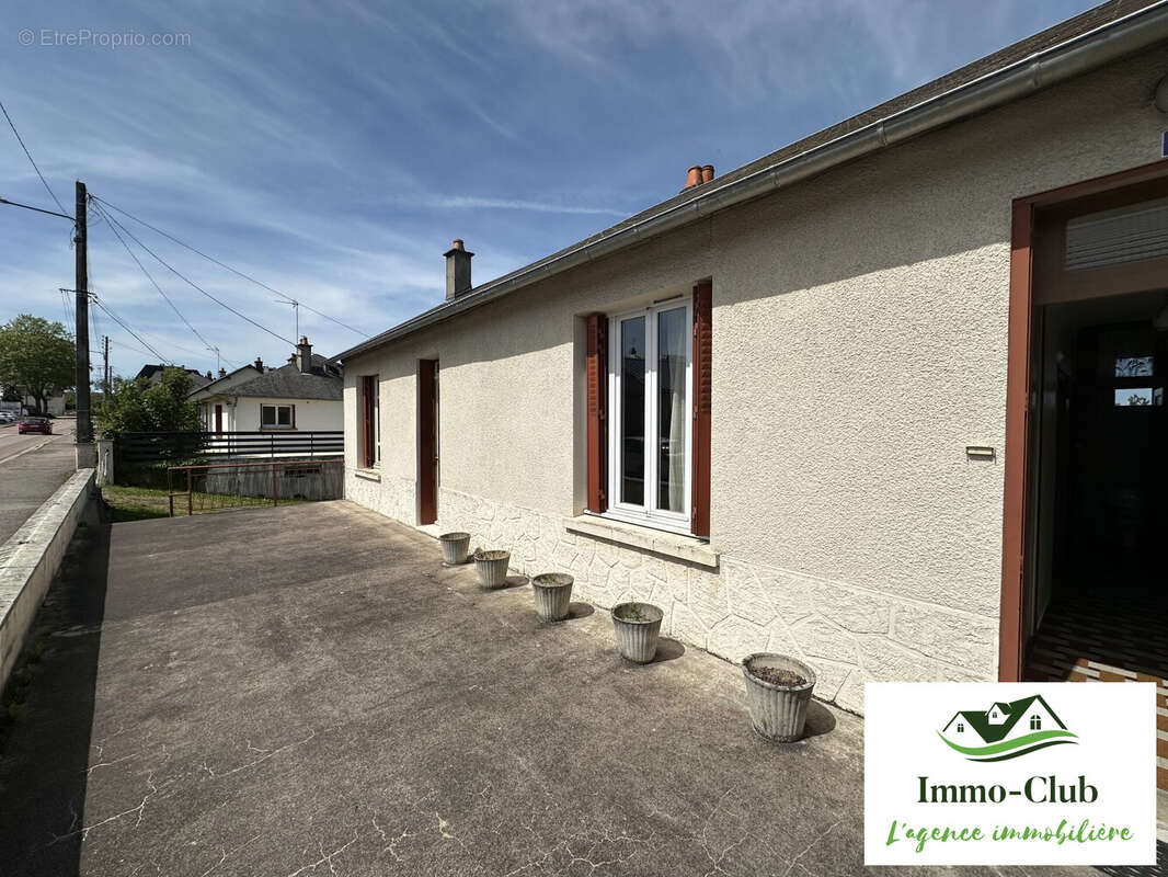 Maison 101 m² à Chateau-Chinon(ville)  - photo 9