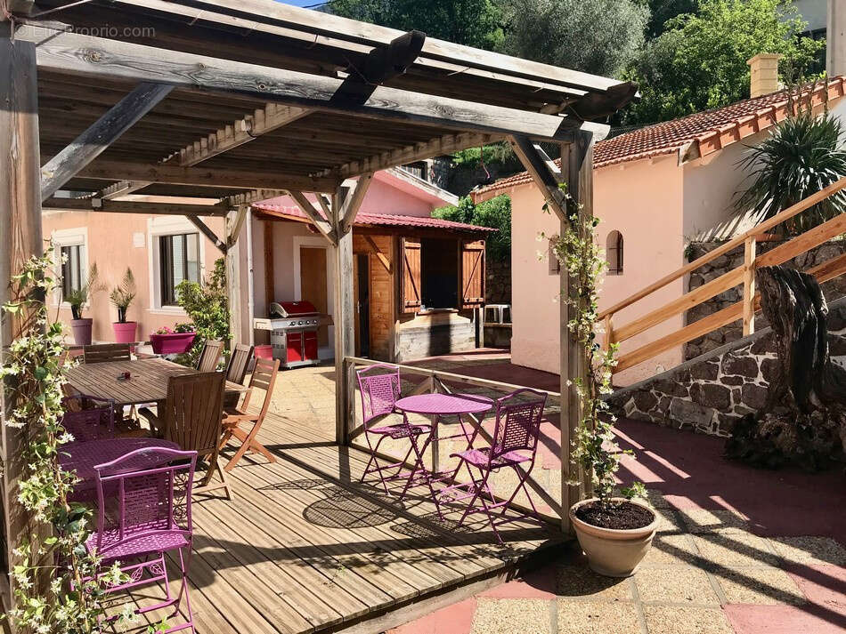 Maison à ROQUEBILLIERE