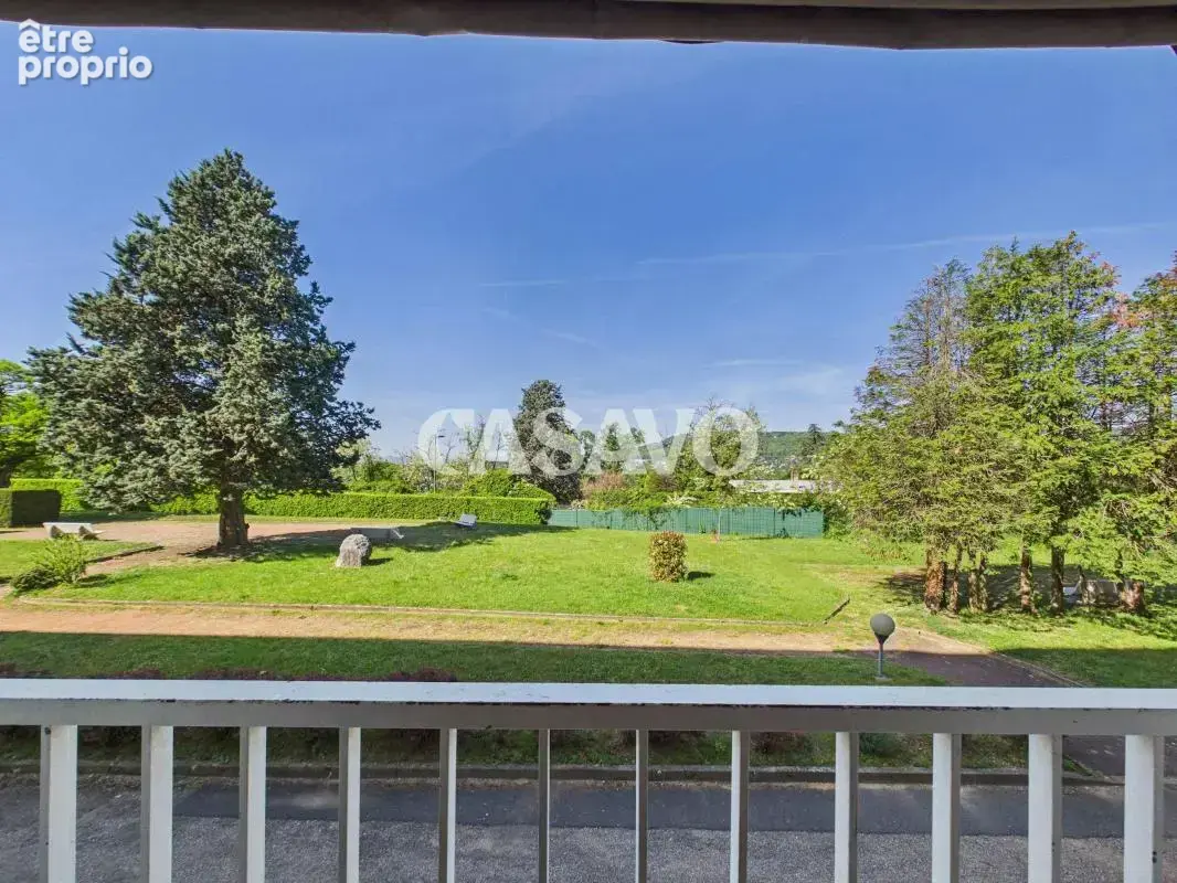 Vente Appartement 4 pièces de 73m² - 69270 Fontaines-sur-Saône - photo 2