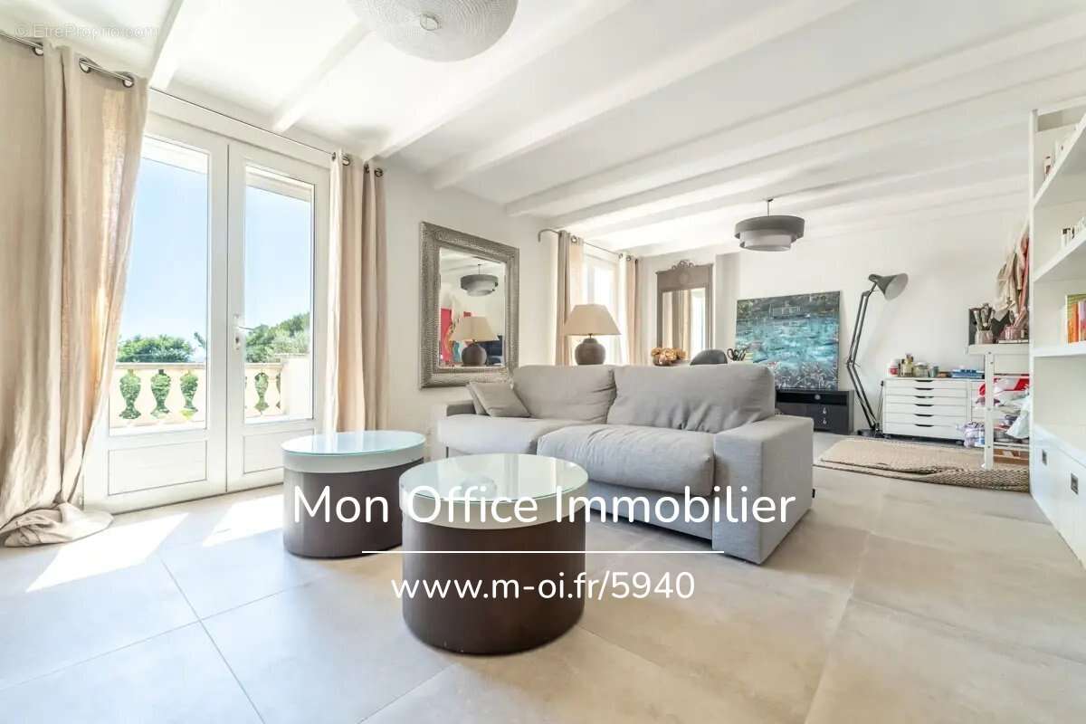 Maison à POURRIERES