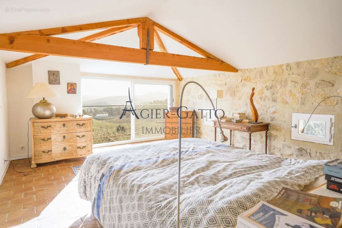 Maison à VAISON-LA-ROMAINE