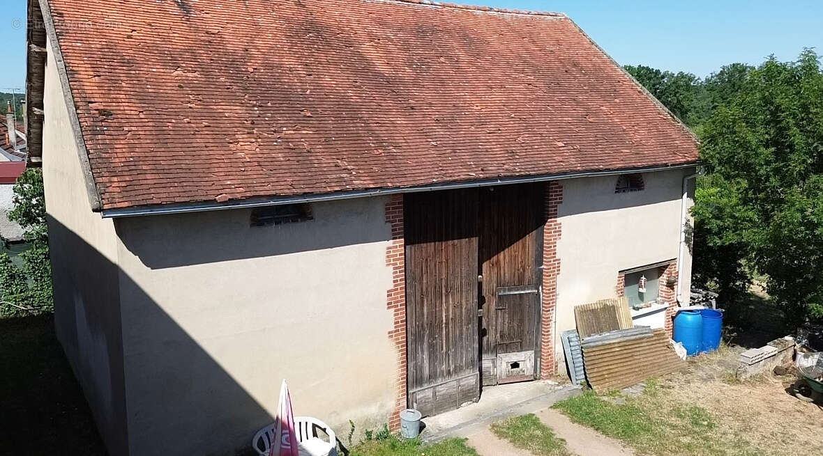 Maison 6 chambres à fort potentiel - photo 3